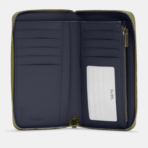 Coach Kacey Satchel & Coach Medium Id Zip Wallet - Picture 6 of 7